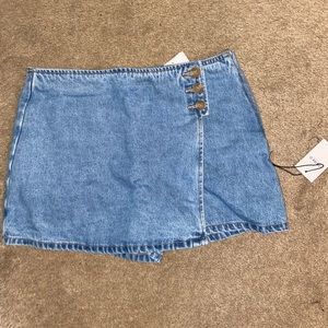 Women’s forever 21 denim skirt